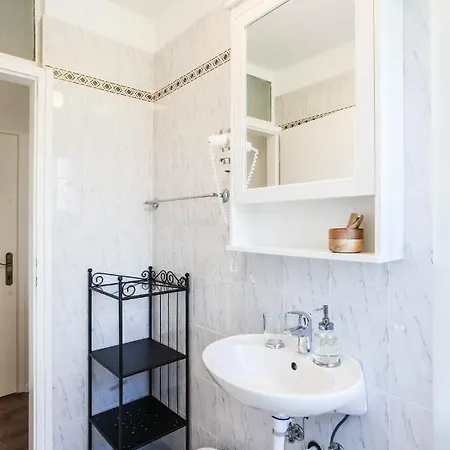 Sherlock'S Holidays Boutique Rooms Portorož Exterior foto