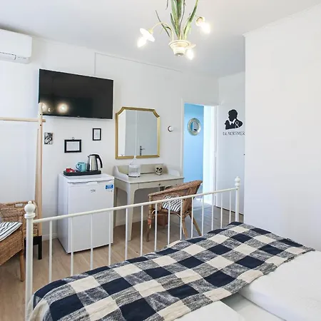 Sherlock'S Holidays Boutique Rooms Portorož Exterior foto