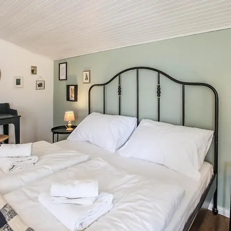 Sherlock'S Holidays Boutique Rooms Portorož Exterior foto