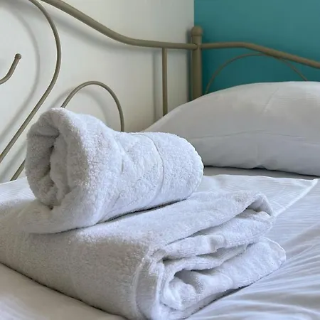Sherlock'S Holidays Boutique Rooms Portorož Exterior foto