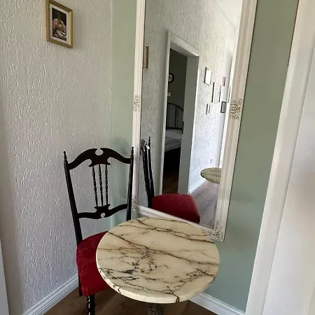 Sherlock'S Holidays Boutique Rooms Portorož Exterior foto