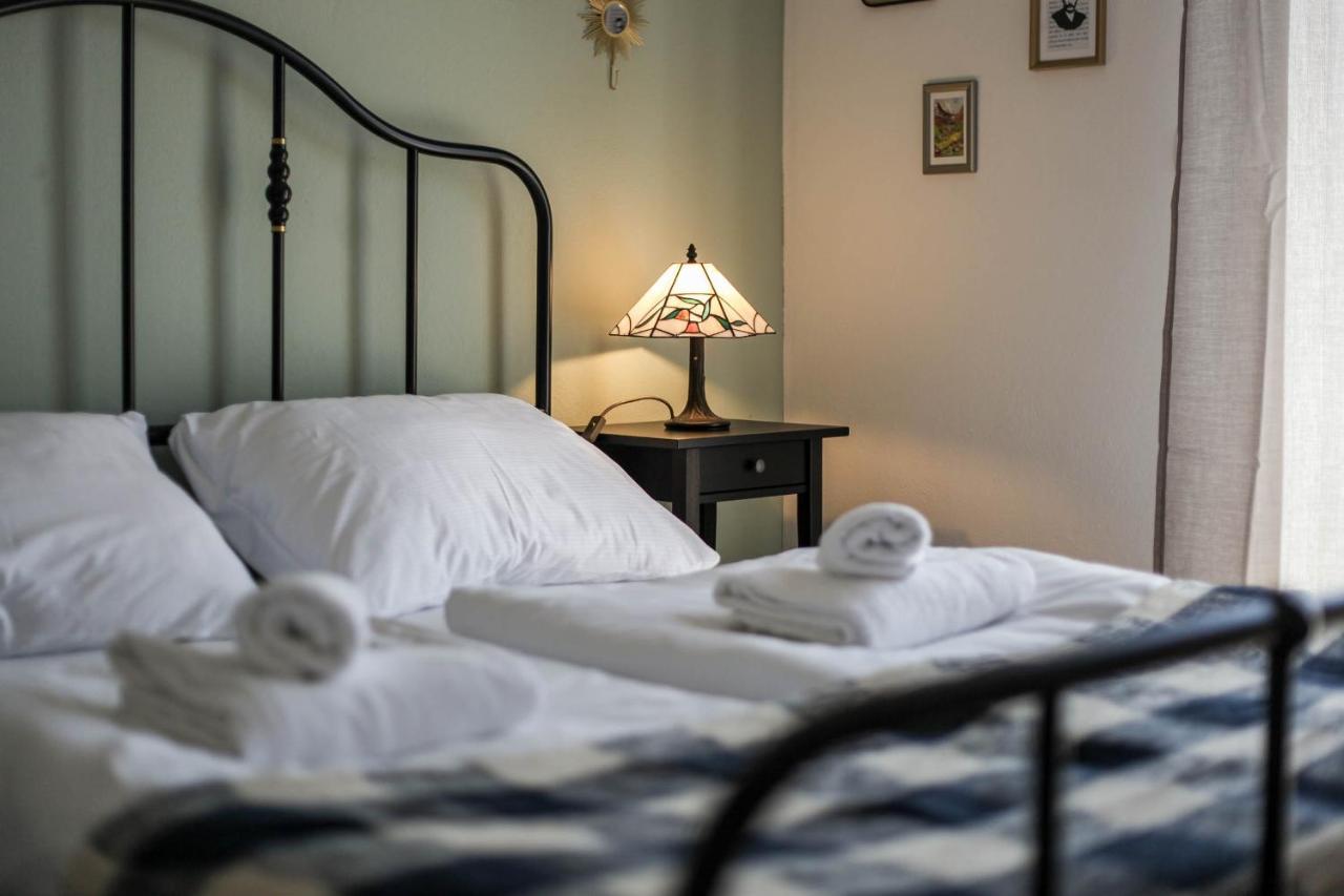 Sherlock's Holidays Boutique Apartment *