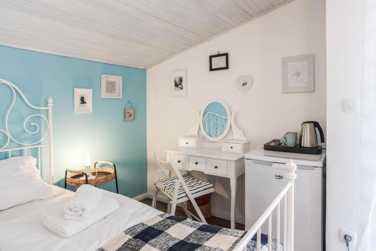Sherlock's Holidays Boutique Apartment